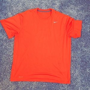 XL orange men’s Nike short sleeve